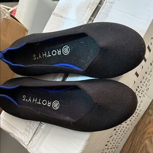 Rothy's Men's Black and Blue Slip-On Loafers